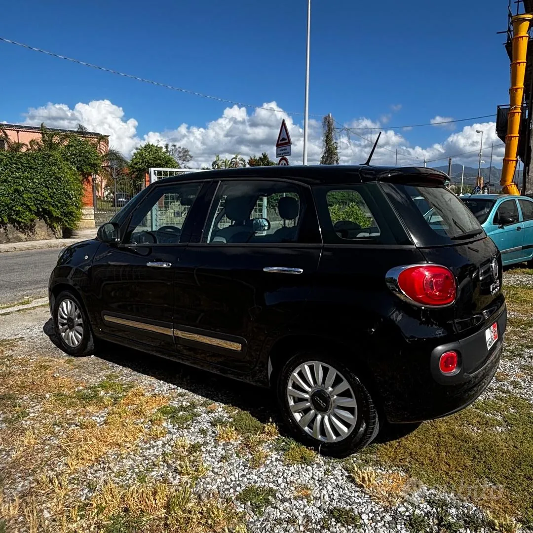 Fiat 500L 2015 photo 5
