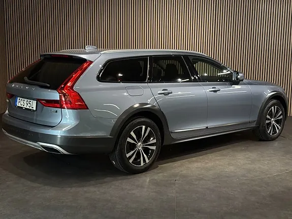 Volvo V90 Cross Country 2019 photo 4