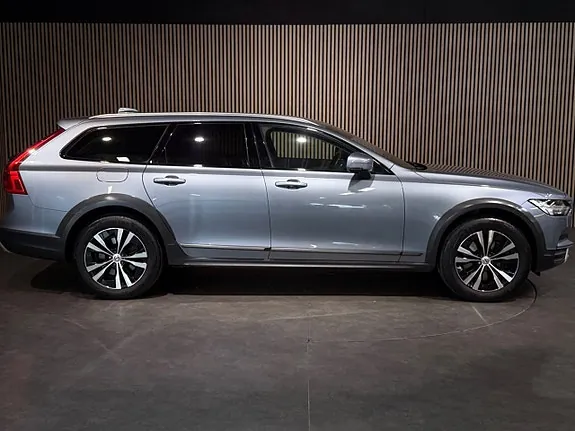 Volvo V90 Cross Country 2019 photo 3
