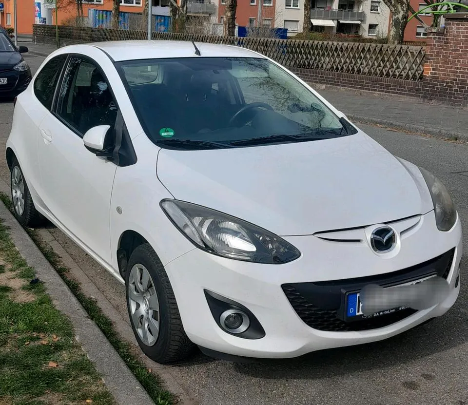 Mazda Mazda2