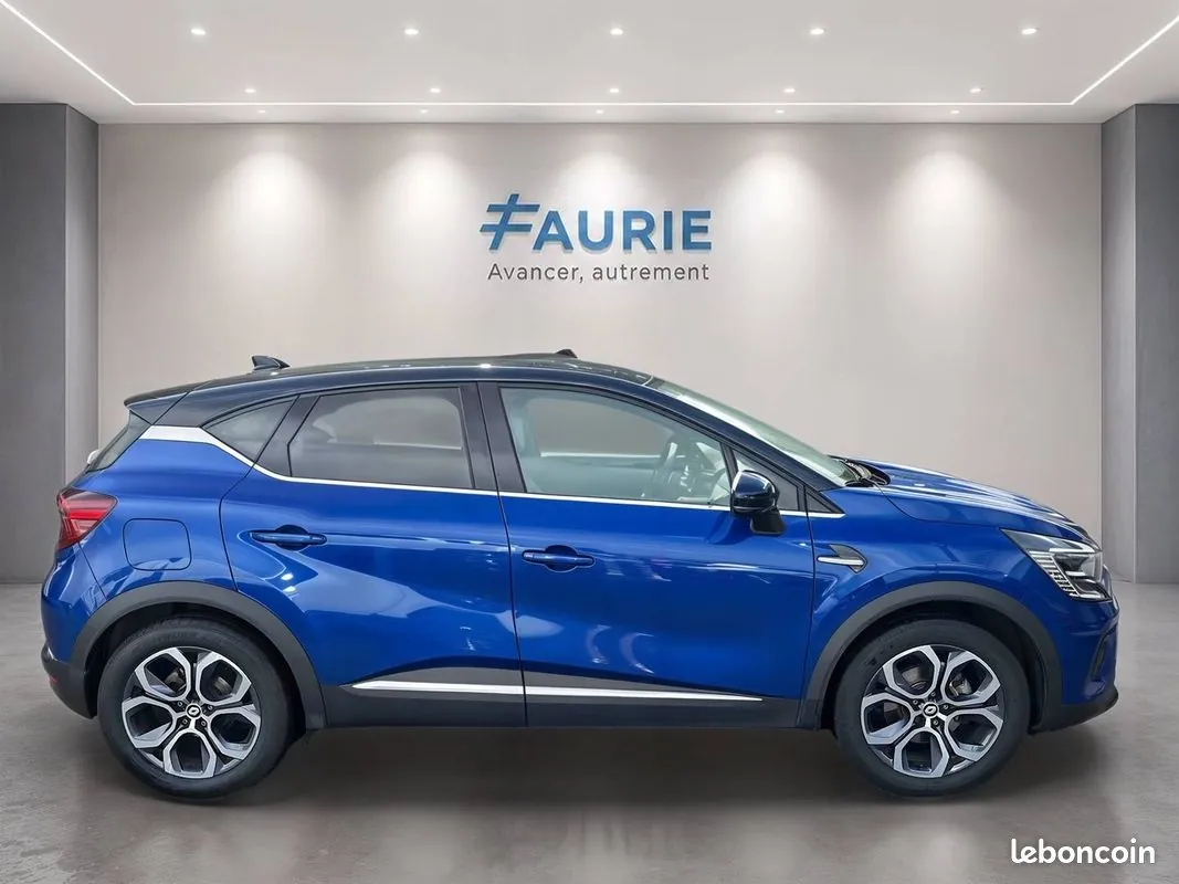 Renault Captur 2024 photo 4