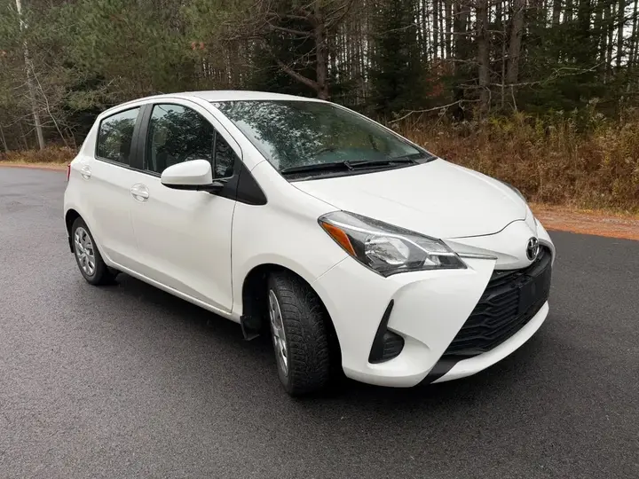 Toyota Yaris 2019 photo 2