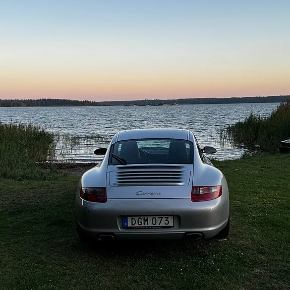 Porsche 911 Carrera 2005 photo 3