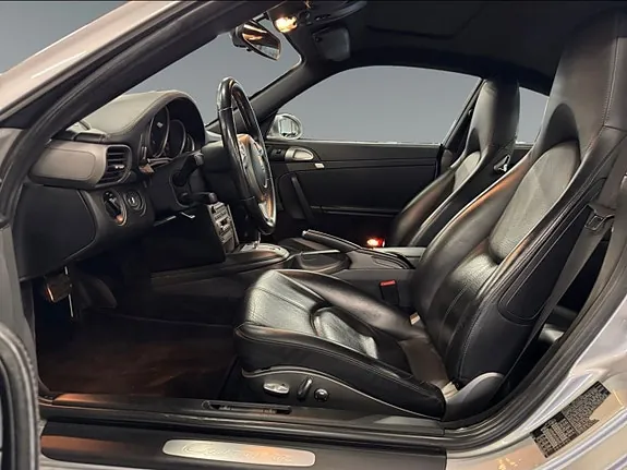 Porsche 911 Carrera 2005 photo 5