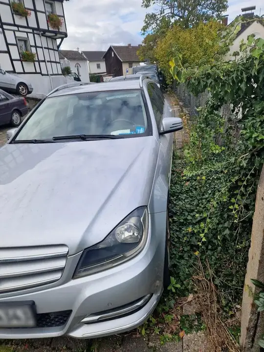 Mercedes-Benz C200