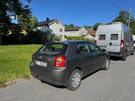 Toyota Corolla 2005 photo 2