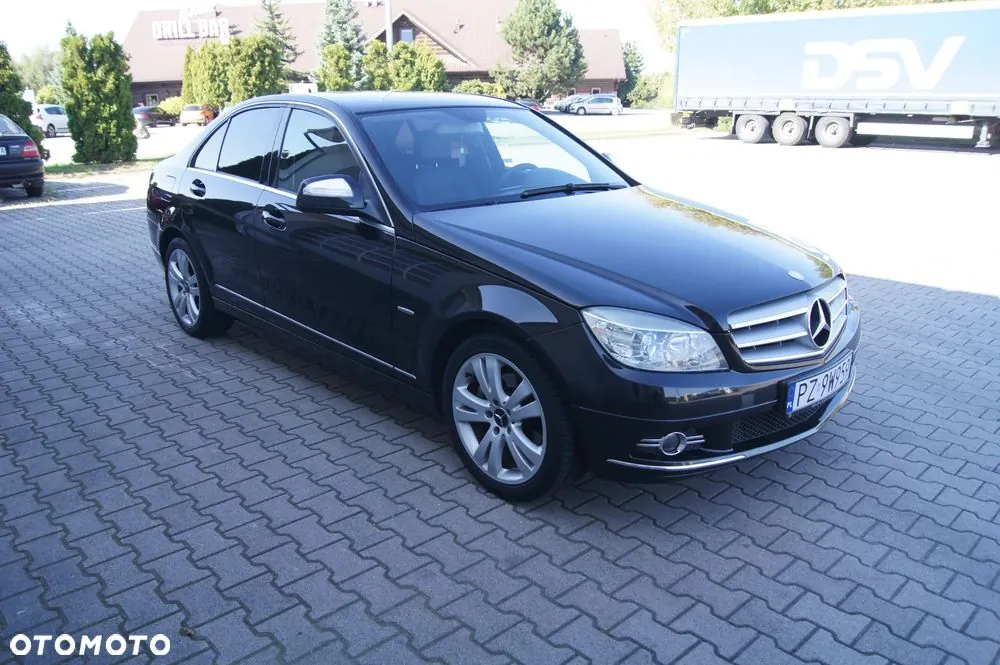 Mercedes-Benz C-Class 2007 photo 3