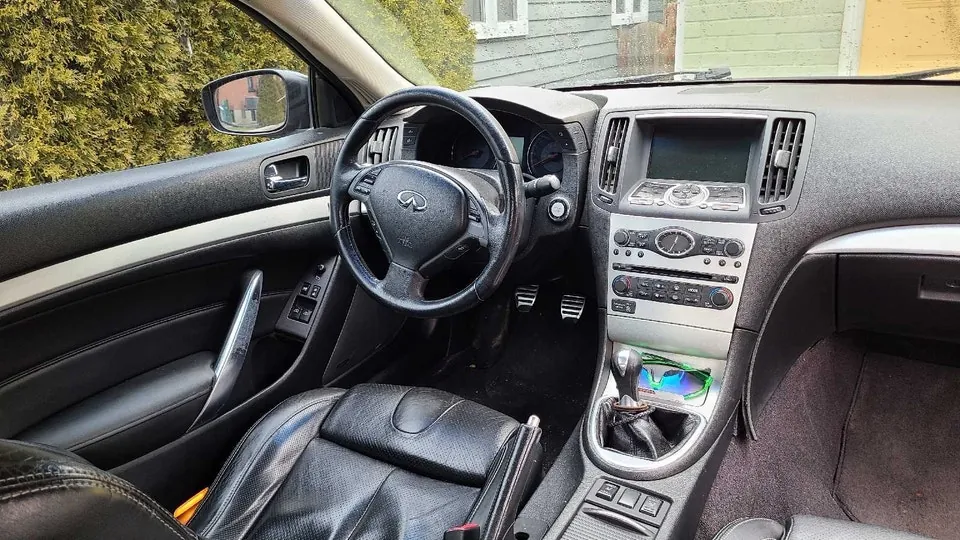 Infiniti G37 2008 photo 4