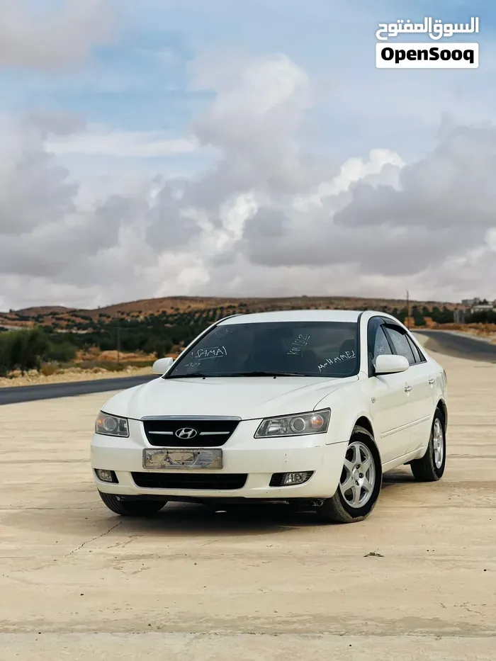 Hyundai Sonata 2006 photo 2