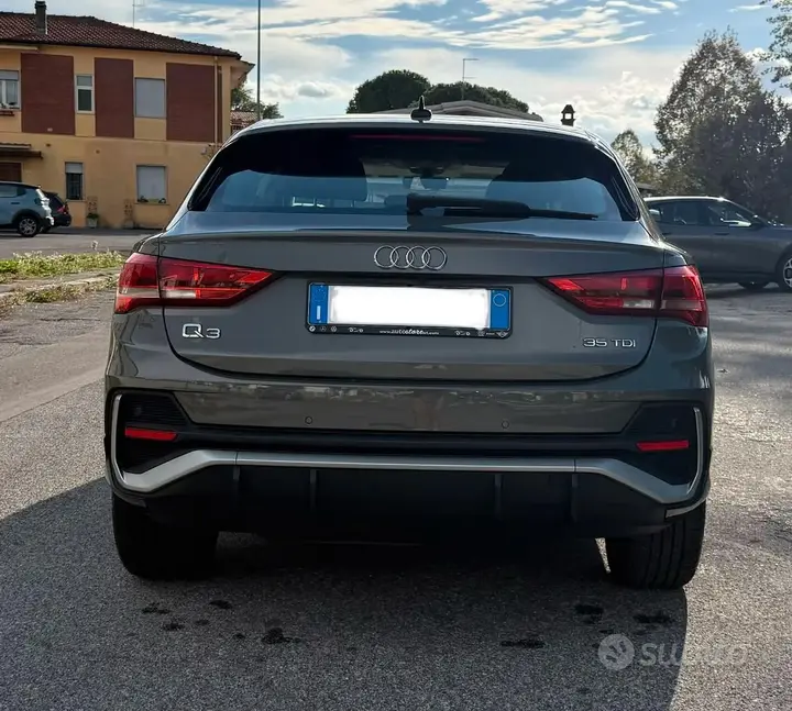 Audi Q3 2023 photo 4