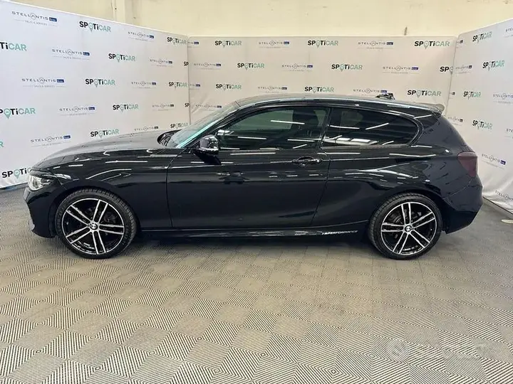 BMW 1 Series 2019 photo 2
