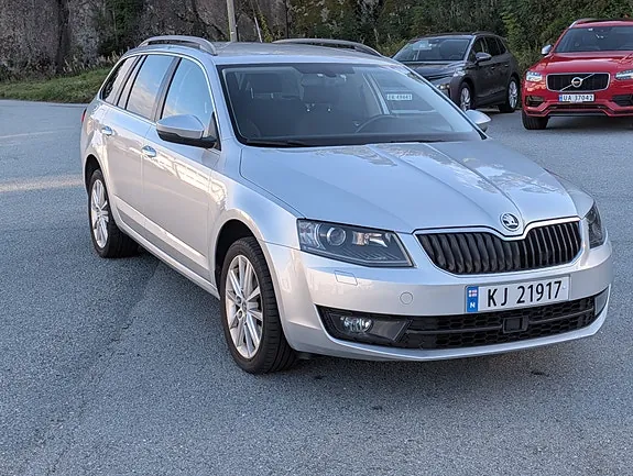 Skoda Octavia 2016 photo 2
