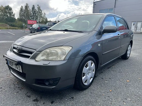 Toyota Corolla 2004 photo 3