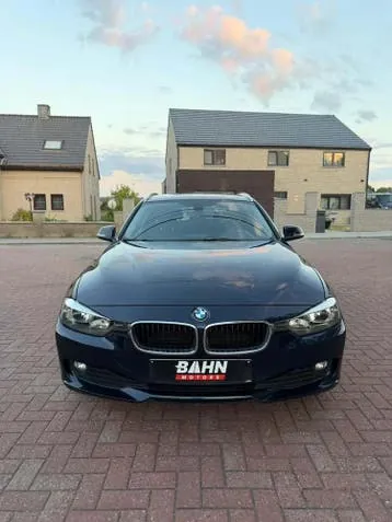 BMW 3 Series 2014 photo 2