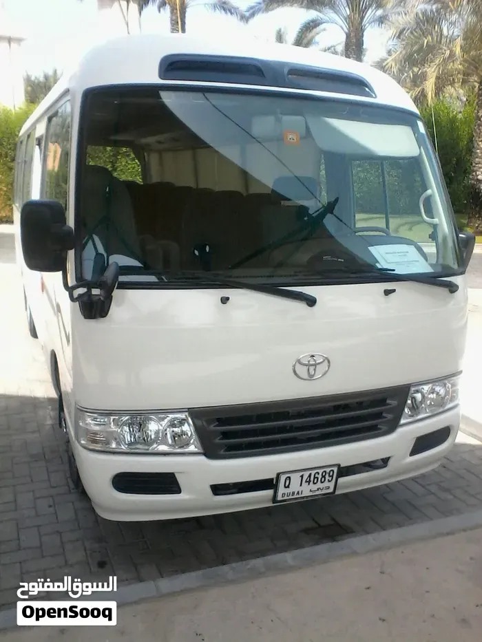 Toyota Hiace 2012 photo 3