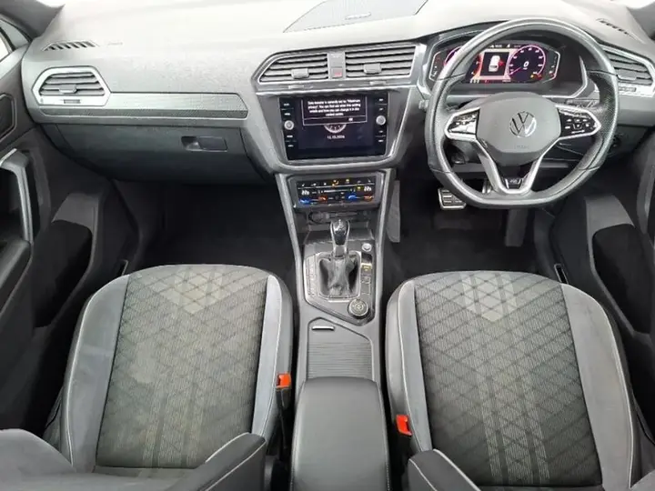 Volkswagen Tiguan 2022 photo 3