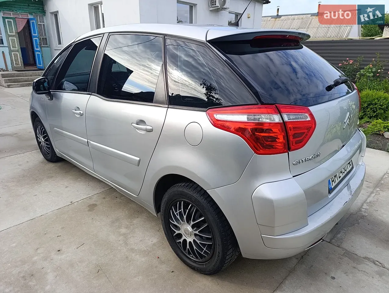 Citroen C4 Picasso 2010 photo 5