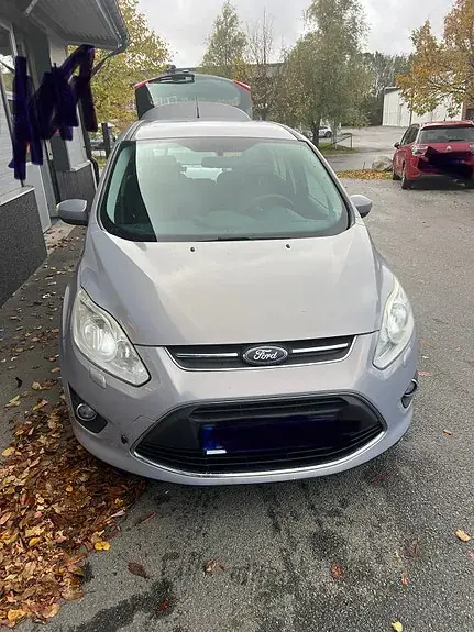 Ford Grand C-Max 2011 photo 2