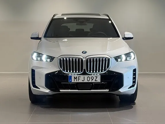 BMW X5 2025 photo 2