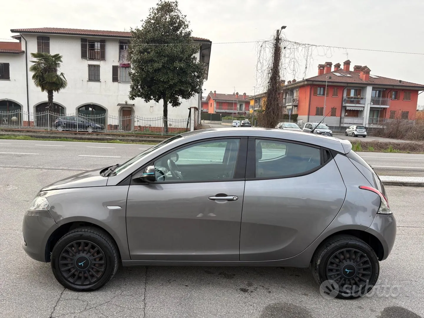Lancia Ypsilon 2013 photo 3