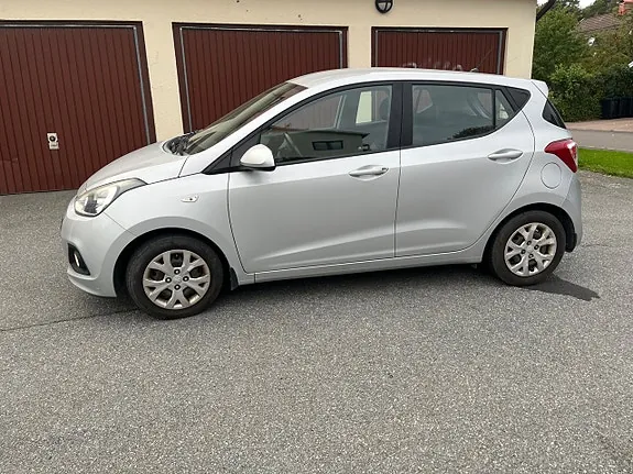 Hyundai I10 2015 photo 2