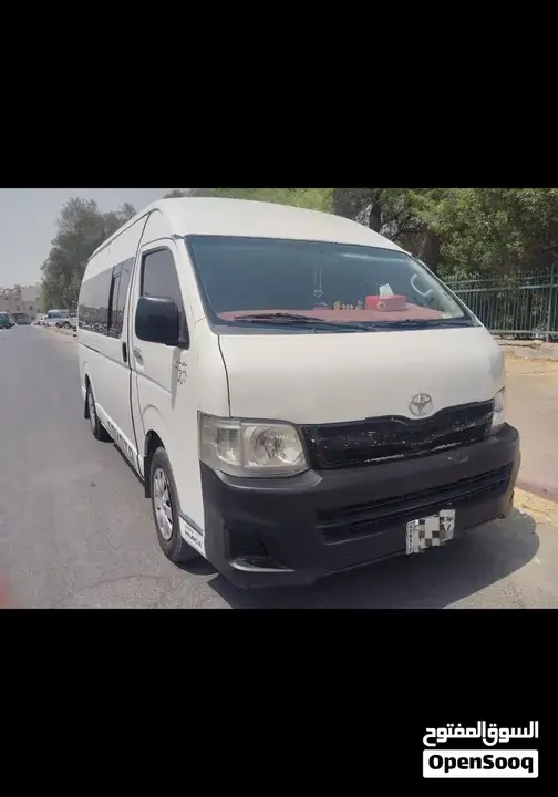 Toyota Hiace 2013 photo 5