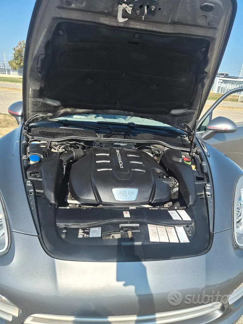 Porsche Cayenne 2020 photo 2