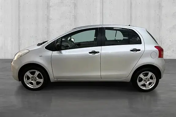 Toyota Yaris 2007 photo 5