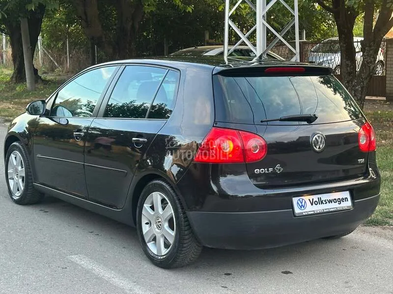 Volkswagen Golf 5 2008 photo 4