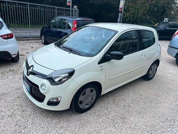 Renault Twingo 2014 photo 2