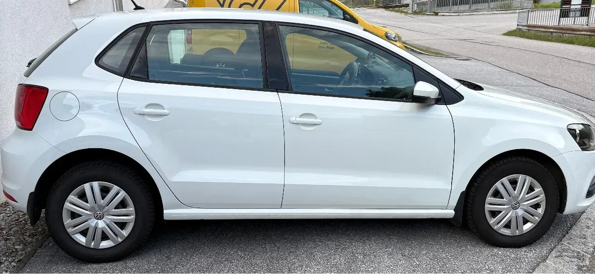 Volkswagen Polo 2016 photo 3