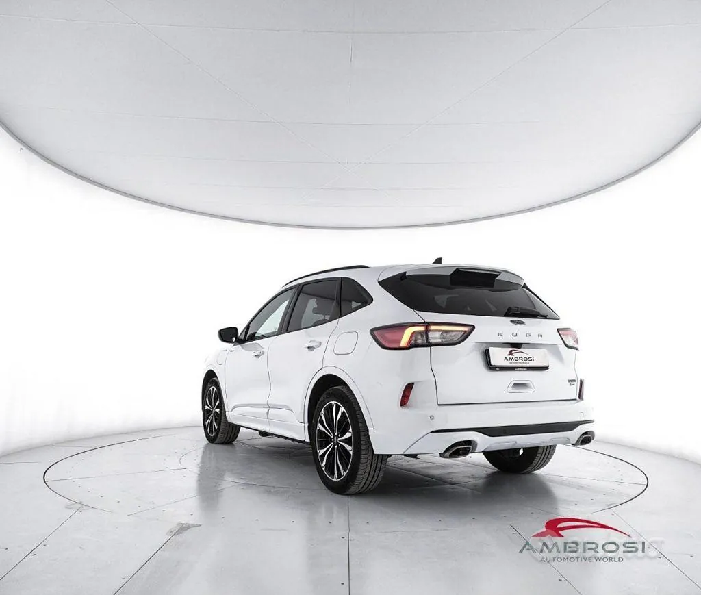 Ford Kuga 2022 photo 4