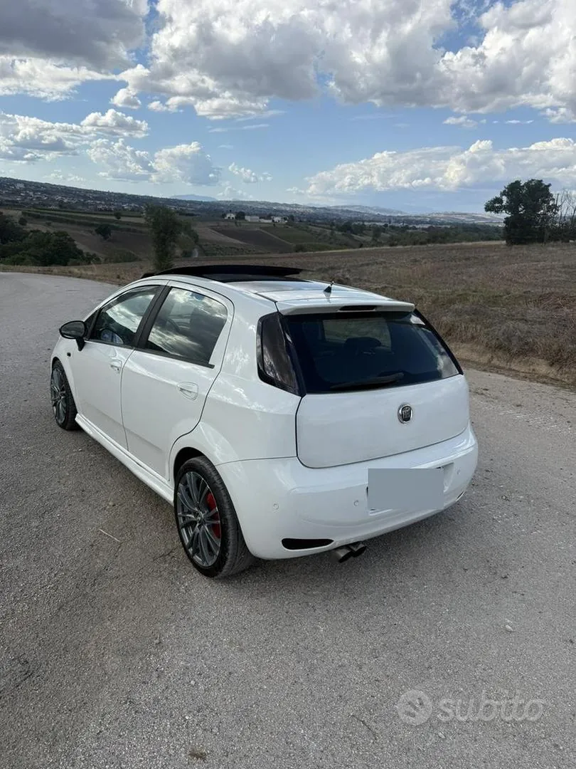 Fiat Punto 2013 photo 4