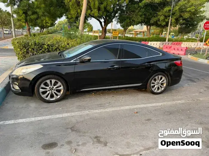 Hyundai Grandeur 2012 photo 3