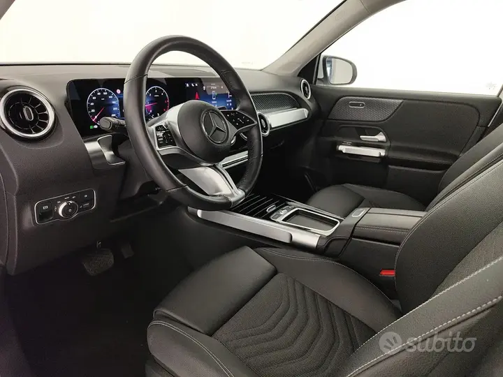 Mercedes-Benz Glb 2025 photo 5