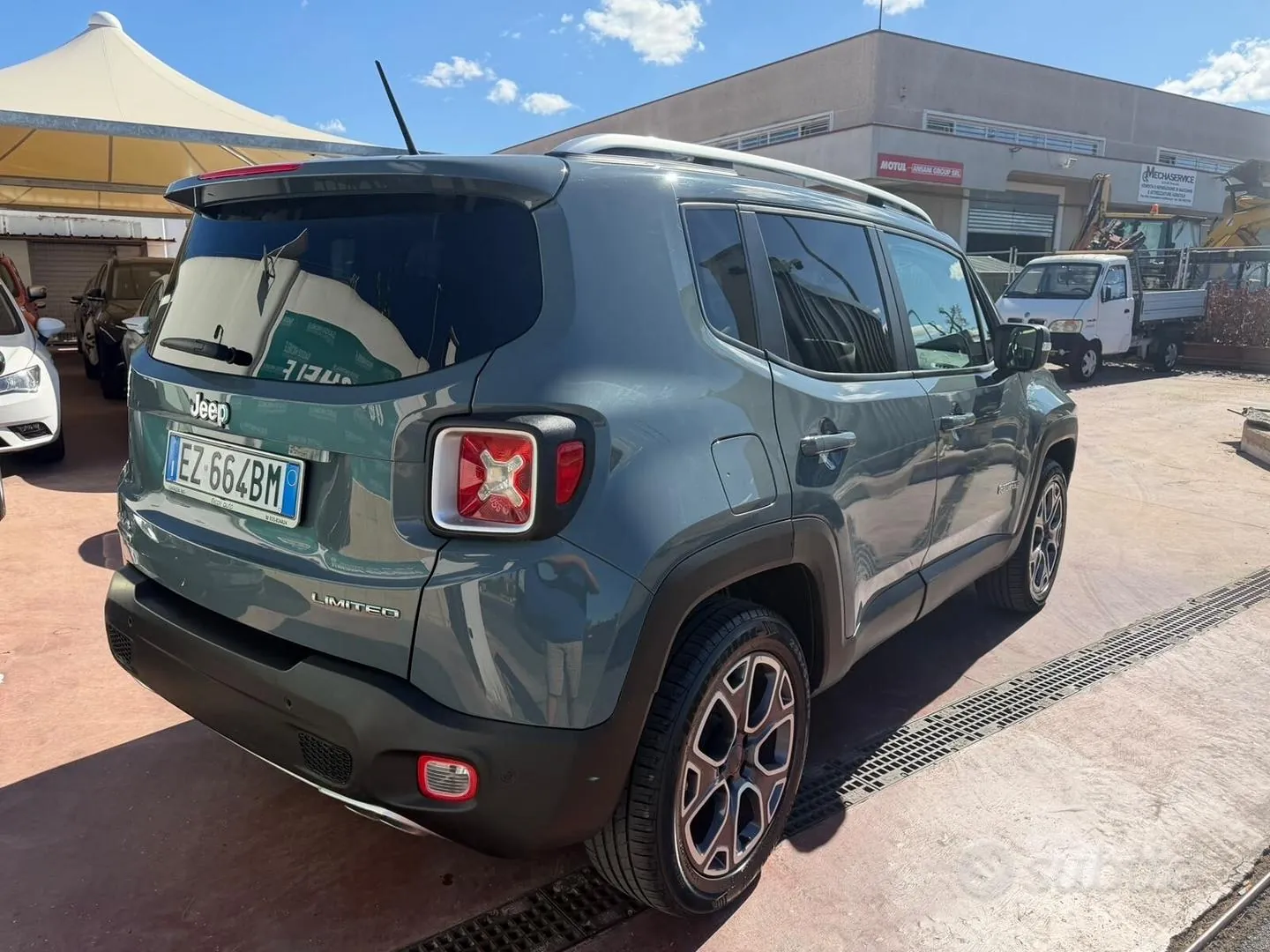 Jeep Renegade 2016 photo 4