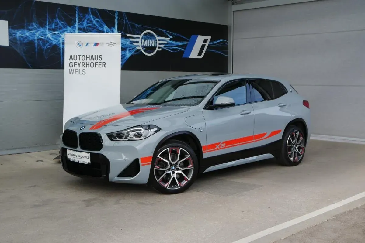 BMW X2
