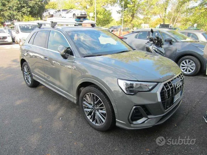 Audi Q3 2022 photo 4