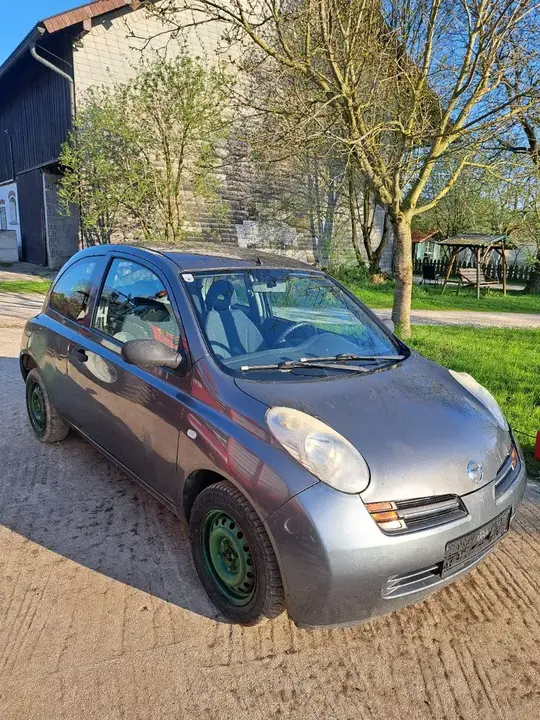 Nissan Micra 2004 photo 2