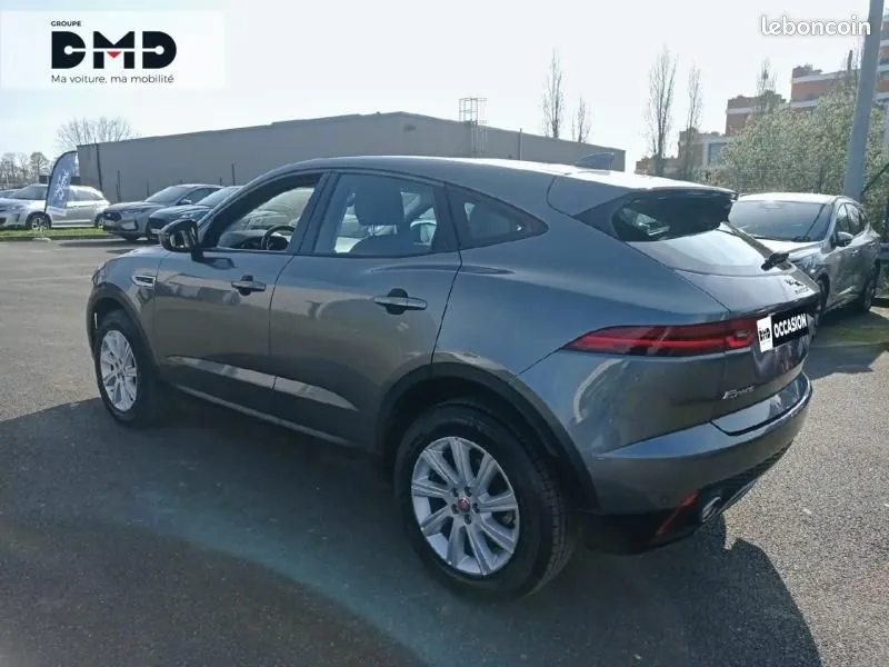 Jaguar E-Pace 2019 photo 3