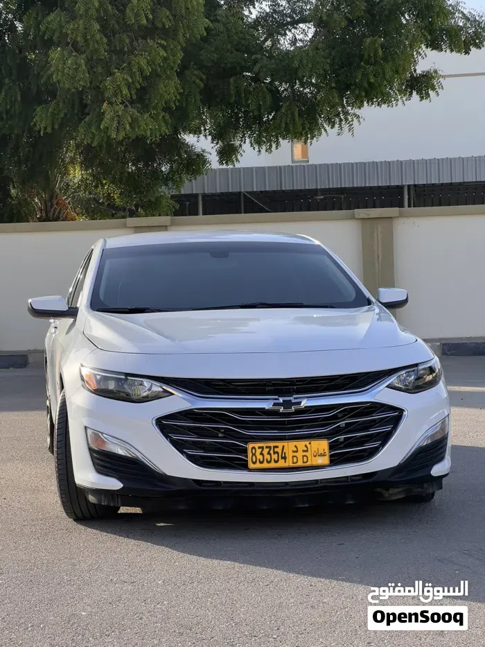 Chevrolet Malibu 2021 photo 2