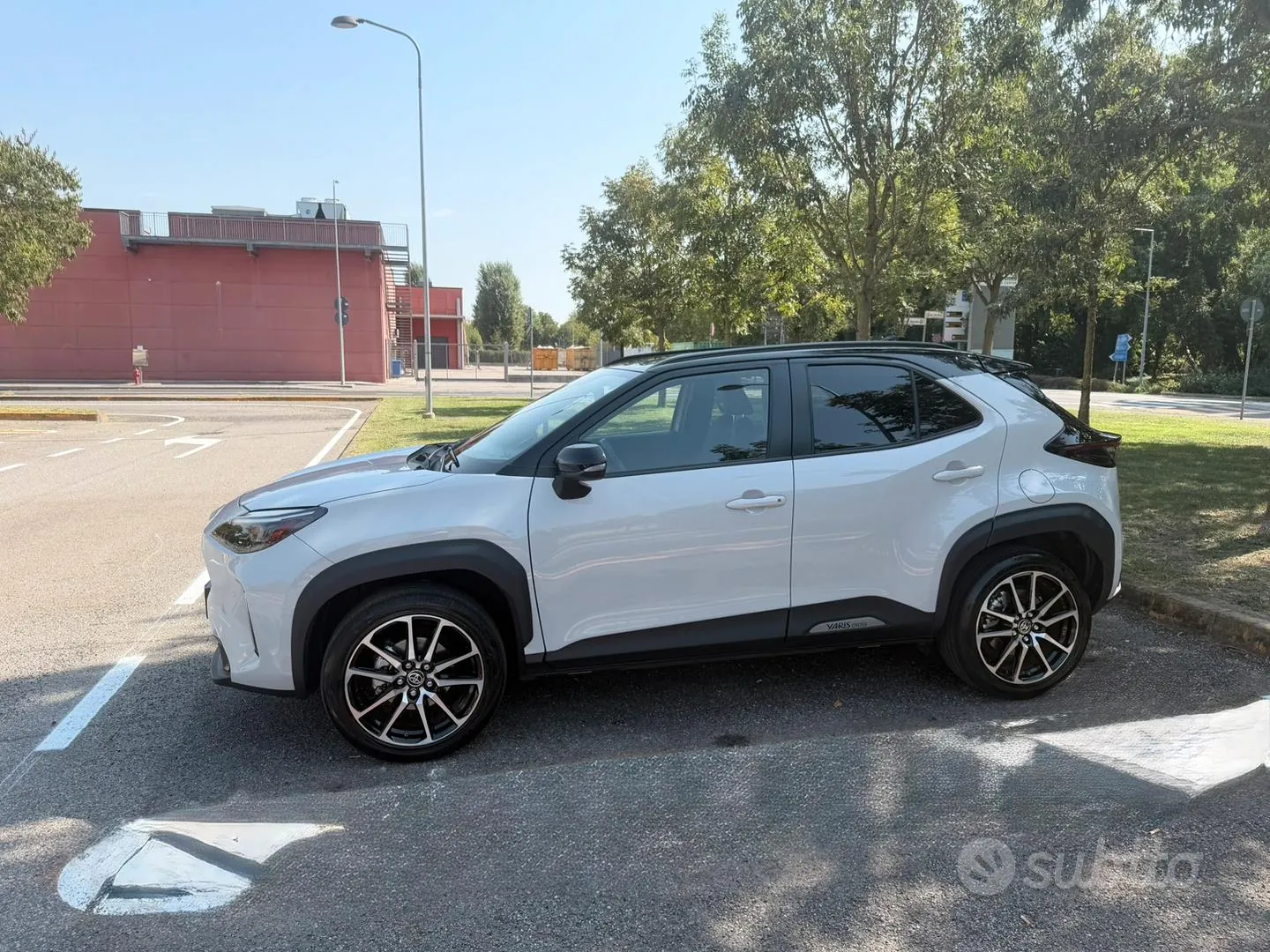 Toyota Yaris Cross 2023 photo 2