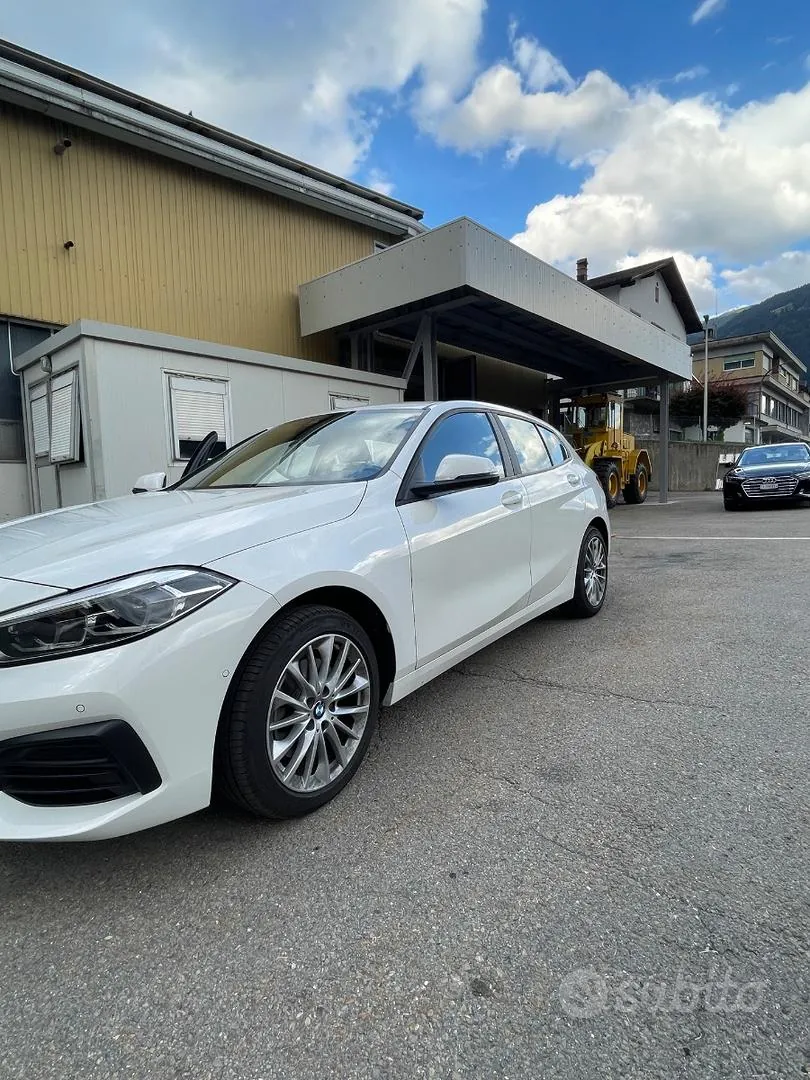 BMW 1 Series 2024 photo 4