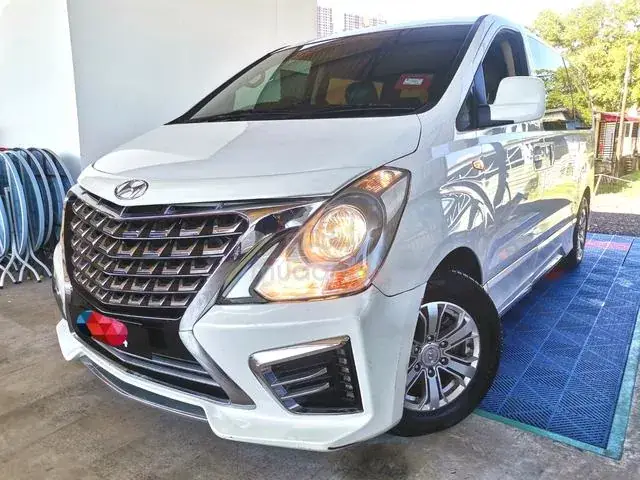 Hyundai Grand Starex