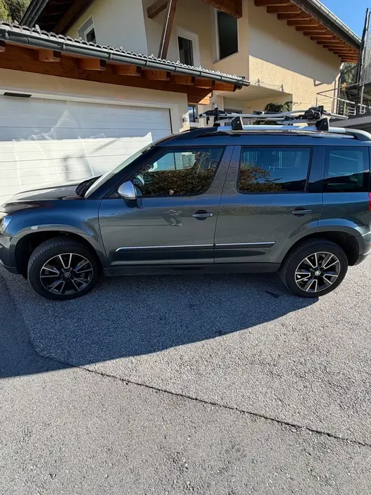 Skoda Yeti 2017 photo 2