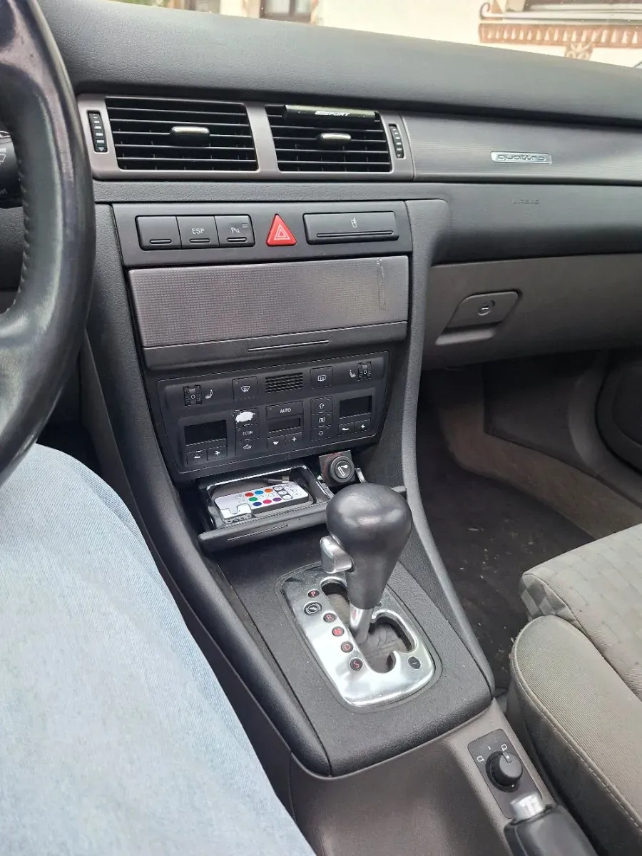 Audi A6 2002 photo 3
