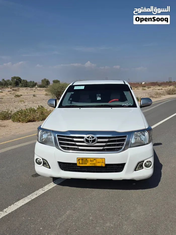 Toyota Hilux 2012 photo 3