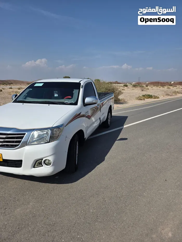 Toyota Hilux 2012 photo 4
