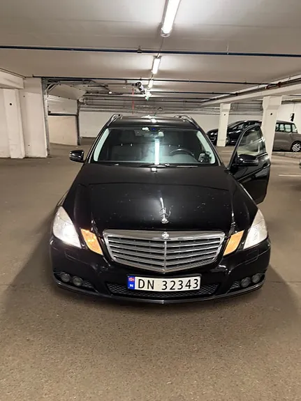 Mercedes-Benz E200 D