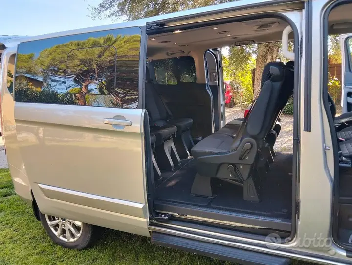 Ford Tourneo Custom 2022 photo 4